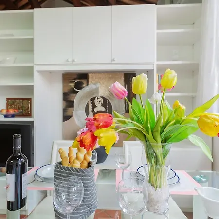 Duplex In Centro Con Posto Auto Privato フェラーラ