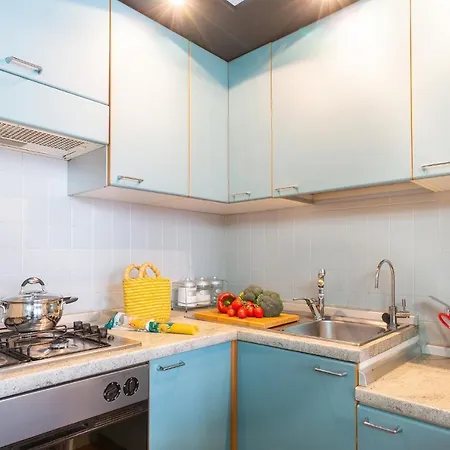 Duplex In Centro Con Posto Auto Privato Apartment *