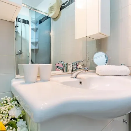 Duplex In Centro Con Posto Auto Privato *