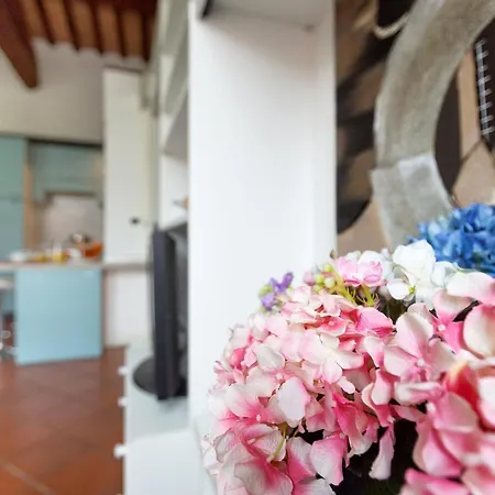 アパート Duplex In Centro Con Posto Auto Privato フェラーラ