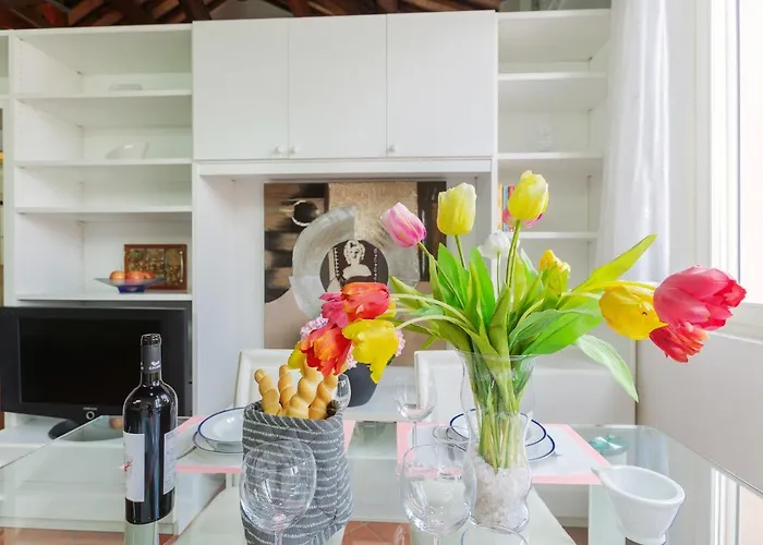 Duplex In Centro Con Posto Auto Privato 费拉拉