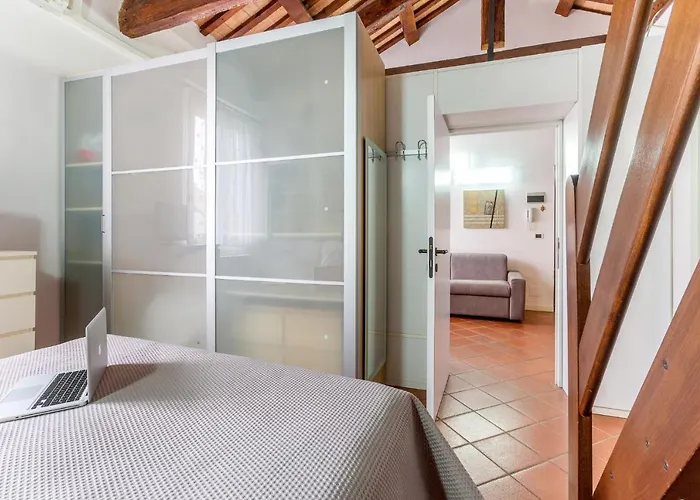 Duplex In Centro Con Posto Auto Privato Διαμέρισμα